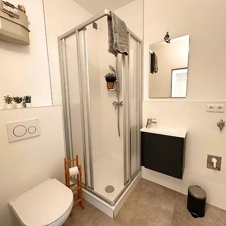 Stayroom I 